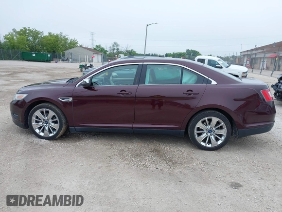 2011 Ford Taurus Limited с VIN 1FAHP2FW7BG157014, выставлен на аукционе IAAI как лот 42588124 с пробегом 109 329 миль миль и . История ставок и продаж доступна на DreamBid. Изображение 14.