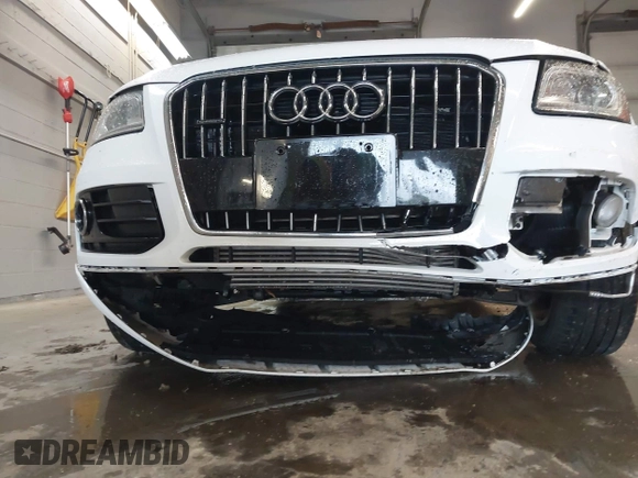 2017 Audi Q5 Premium z VIN WA1C2AFP4HA054807, wystawiony jako IAAI lot #42323886 z przebiegiem 107 653 mil mil oraz . Historia ofert i sprzedaży dostępna na DreamBid. Obrazek 6.