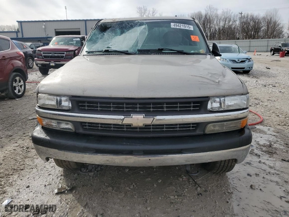 2002 Chevrolet Silverado 1500 LS with VIN 2GCEK19T821199003, listed as a Copart auction lot 49421915 with 0 mi miles and Clean Title. Bid and sale history available at carsss.com. Image 5.