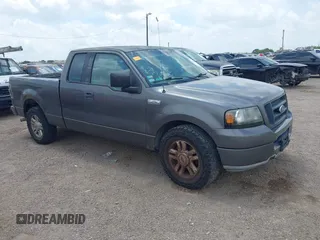 2004 Ford F-150 STX с VIN 1FTRX12WX4FA28000, выставлен на аукционе IAAI как лот 42467599 с пробегом 118 326 миль миль и . История ставок и продаж доступна на DreamBid. Изображение 1.