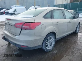2018 Ford Focus SE with VIN 1FADP3F29JL268543, listed as a IAAI auction lot 41578293 with 73,344 mi miles. Bid and sale history available at carsss.com. Image 4.