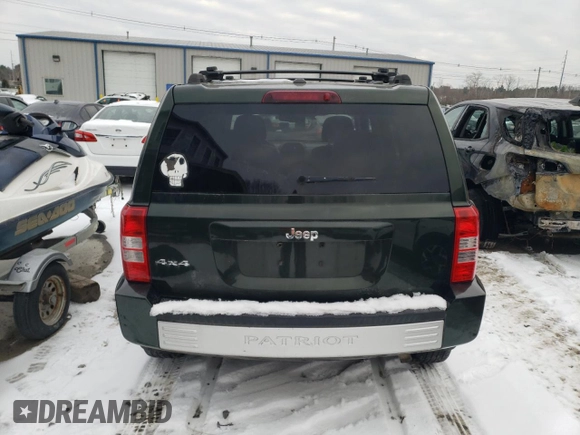 2010 Jeep Patriot Limited with VIN 1J4NF4GB6AD642911, listed as a Copart auction lot 88147525 with 136,186 mi miles and Clean Title. Bid and sale history available at carsss.com. Image 6.