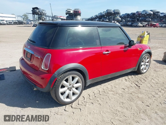 2006 MINI Hardtop with VIN WMWRC33506TK17012, listed as a IAAI auction lot 42076648 with 101,852 mi miles and . Bid and sale history available at DreamBid. Image 4.