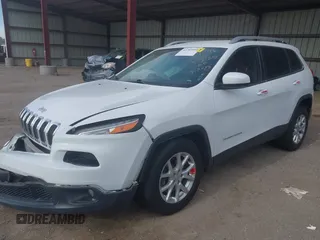 2017 Jeep Cherokee Latitude with VIN 1C4PJMCS3HD235562, listed as a IAAI auction lot 42203685 with 61,055 mi miles and . Bid and sale history available at DreamBid. Image 2.