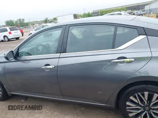 2024 Nissan Altima SV with VIN 1N4BL4DV8RN331363, listed as a IAAI auction lot 42423186 with 12,512 mi miles and . Bid and sale history available at DreamBid. Image 14.