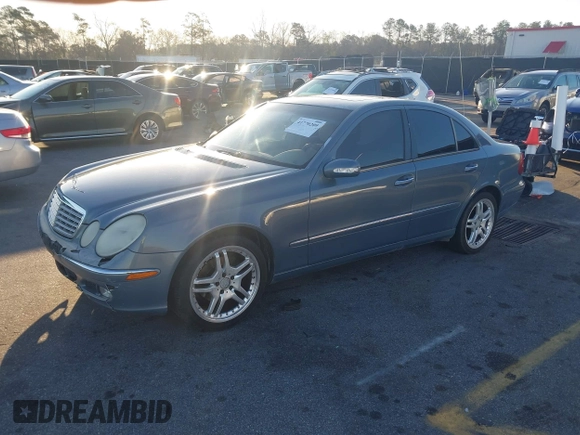 2004 Mercedes-Benz E 320 with VIN WDBUF65J14A406498, listed as a IAAI auction lot 41770209 with 218,514 mi miles and . Bid and sale history available at carsss.com. Image 2.