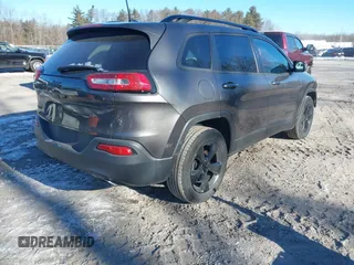 2017 Jeep Cherokee Limited z VIN 1C4PJMDS7HW557169, wystawiony jako IAAI lot #41469564 z przebiegiem 147 264 mil mil oraz . Historia ofert i sprzedaży dostępna na DreamBid. Obrazek 4.