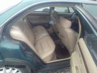 1998 Oldsmobile 88 LS z VIN 1G3HN52K5W4849011, wystawiony jako IAAI lot #42153650 z przebiegiem 171 969 mil mil oraz . Historia ofert i sprzedaży dostępna na DreamBid. Obrazek 8.