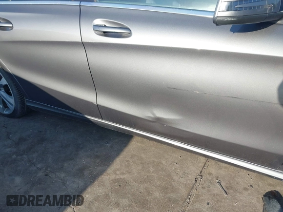 2014 Mercedes-Benz CLA 250 with VIN WDDSJ4EB8EN037742, listed as a IAAI auction lot 42604682 with 210,637 mi miles and . Bid and sale history available at DreamBid. Image 6.
