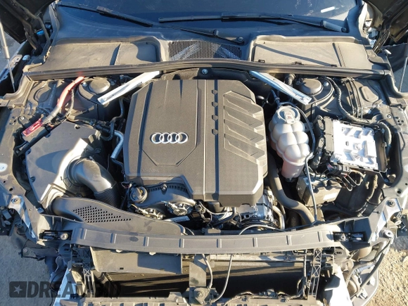 2021 Audi A5 S line Premium Plus z VIN WAUTAAF52MA037616, wystawiony jako IAAI lot #41847476 z przebiegiem 35 401 mil mil oraz . Historia ofert i sprzedaży dostępna na DreamBid. Obrazek 10.