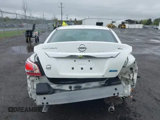 2013 Nissan Altima S with VIN 1N4AL3APXDC913643, listed as a IAAI auction lot 41977231 with 95,170 mi miles and . Bid and sale history available at DreamBid. Image 16.