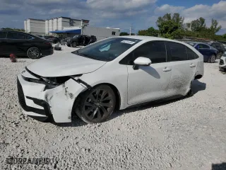 2024 Toyota Corolla SE with VIN 5YFS4MCE5RP179733, listed as a Copart auction lot 49219735 with 31,155 mi miles and Non Repairable. Bid and sale history available at carsss.com. Image 1.