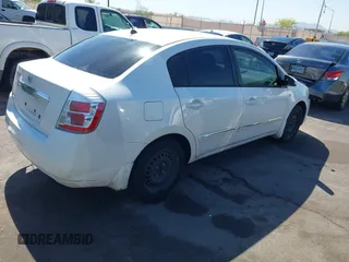 2010 Nissan Sentra SR with VIN 3N1AB6AP4AL637008, listed as a IAAI auction lot 42101285 with 191,883 mi miles and . Bid and sale history available at DreamBid. Image 4.