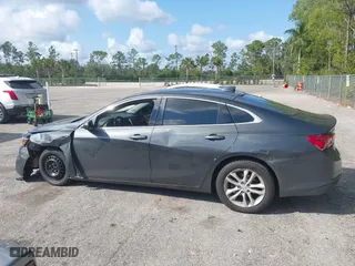 2018 Chevrolet Malibu LT with VIN 1G1ZD5ST0JF234985, listed as a IAAI auction lot 41490424 with 107,113 mi miles. Bid and sale history available at carsss.com. Image 14.