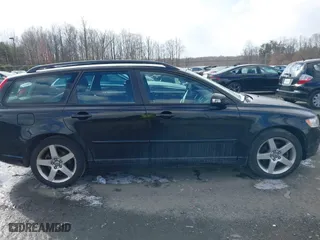 2008 Volvo V50 2.4L with VIN YV1MW382782377300, listed as a IAAI auction lot 41347028 with 157,982 mi miles. Bid and sale history available at carsss.com. Image 13.