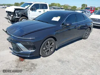 2024 Hyundai Sonata SEL with VIN KMHL64JA3RA394882, listed as a IAAI auction lot 41776070 with 9,547 mi miles. Bid and sale history available at carsss.com. Image 2.