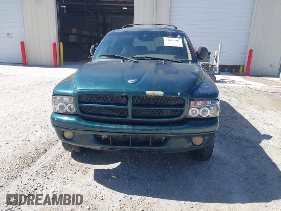 2000 Dodge Durango z VIN 1B4HS28Z0YF170313, wystawiony jako IAAI lot #41690703 z przebiegiem 283 237 mil mil oraz . Historia ofert i sprzedaży dostępna na DreamBid. Obrazek 6.