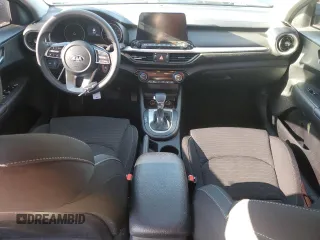 2019 Kia Forte LXS с VIN 3KPF24AD8KE136027, выставлен на аукционе Copart как лот 42568655 с пробегом 87 812 миль миль и Списание • Salvage title. История ставок и продаж доступна на DreamBid. Изображение 8.
