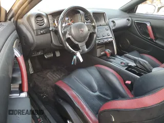 2012 Nissan GT-R Premium z VIN JN1AR5EF3CM251325, wystawiony jako Copart lot #77342524 z przebiegiem 70 923 mil mil oraz Szkoda całkowita • Salvage title. Historia ofert i sprzedaży dostępna na DreamBid. Obrazek 8.