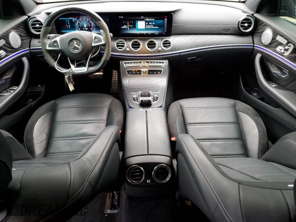 2018 Mercedes-Benz E-Class AMG E 43 with VIN WDDZF6EBXJA447519, listed as a Copart auction lot 86253784 with 45,704 mi miles and Salvage Title. Bid and sale history available at carsss.com. Image 8.