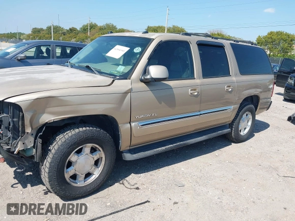 2005 GMC Yukon XL SLT with VIN 1GKEC16Z25J229939, listed as a IAAI auction lot 42064340 with 211,964 mi miles. Bid and sale history available at carsss.com. Image 17.