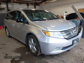 2011 Honda Odyssey Touring с VIN 5FNRL5H95BB002295, выставлен на аукционе IAAI как лот 42254701 с пробегом 101 481 миль миль и . История ставок и продаж доступна на DreamBid. Изображение 1.