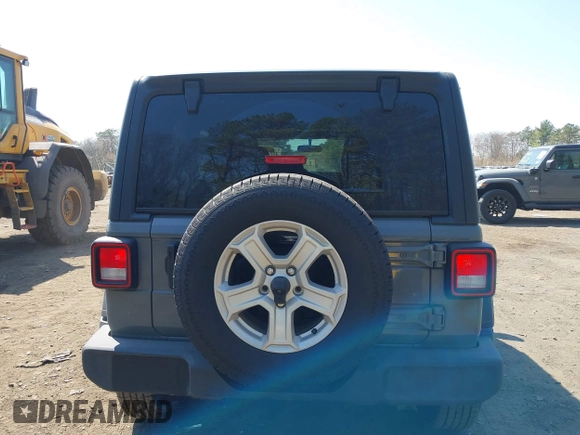 2021 Jeep Wrangler Unlimited Willys with VIN 1C4HJXDN4MW703859, listed as a IAAI auction lot 42071327 with 27,027 mi miles and . Bid and sale history available at DreamBid. Image 16.