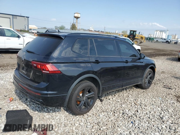 2024 Volkswagen Tiguan SE R-Line Black with VIN 3VV8B7AXXRM069081, listed as a Copart auction lot 56234265 with 14,019 mi miles and Salvage title. Bid and sale history available at DreamBid. Image 3.