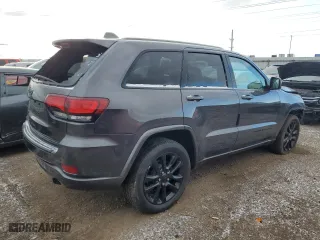 2018 Jeep Grand Cherokee Laredo E with VIN 1C4RJFAG7JC501387, listed as a Copart auction lot 84072634 with 118,290 mi miles and Salvage Title. Bid and sale history available at carsss.com. Image 3.