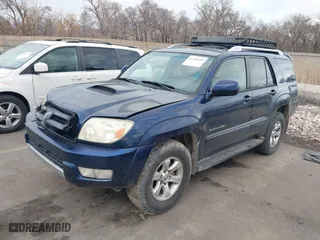 2005 Toyota 4Runner SR5 with VIN JTEBU14R958045762, listed as a IAAI auction lot 41703309 with 203,120 mi miles. Bid and sale history available at carsss.com. Image 20.