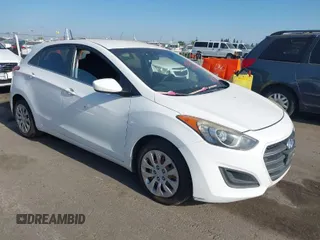 2016 Hyundai Elantra GT with VIN KMHD35LH4GU318905, listed as a IAAI auction lot 39916436 with 147,644 mi miles. Bid and sale history available at carsss.com. Image 1.