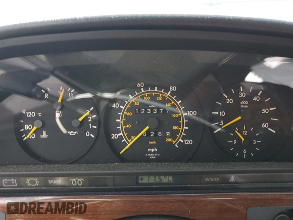 1985 Mercedes-Benz 300 with VIN WDBCB20C8FA141333, listed as a Copart auction lot 51154565 with 123,377 mi miles and Clean Title. Bid and sale history available at DreamBid. Image 9.