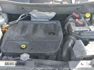 2012 Jeep Compass Sport z VIN 1C4NJDBB0CD621065, wystawiony jako IAAI lot #43342091 z przebiegiem 166 081 mil mil oraz . Historia ofert i sprzedaży dostępna na DreamBid. Obrazek 19.