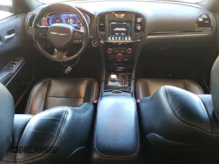 2021 Chrysler 300 with VIN 2C3CCABT5MH530519, listed as a Copart auction lot 53839874 with 81,242 mi miles and Salvage Title. Bid and sale history available at carsss.com. Image 8.