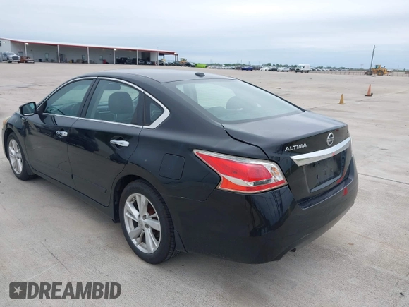 2015 Nissan Altima S with VIN 1N4AL3AP4FN863927, listed as a IAAI auction lot 42202359 with 221,654 mi miles and . Bid and sale history available at DreamBid. Image 3.