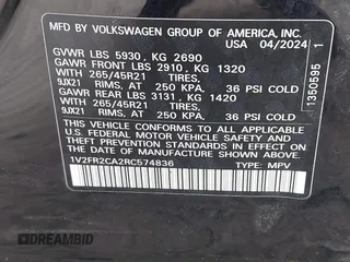2024 Volkswagen Atlas SEL Premium R-Line with VIN 1V2FR2CA2RC574836, listed as a IAAI auction lot 41663458 with 15,527 mi miles and . Bid and sale history available at DreamBid. Image 9.