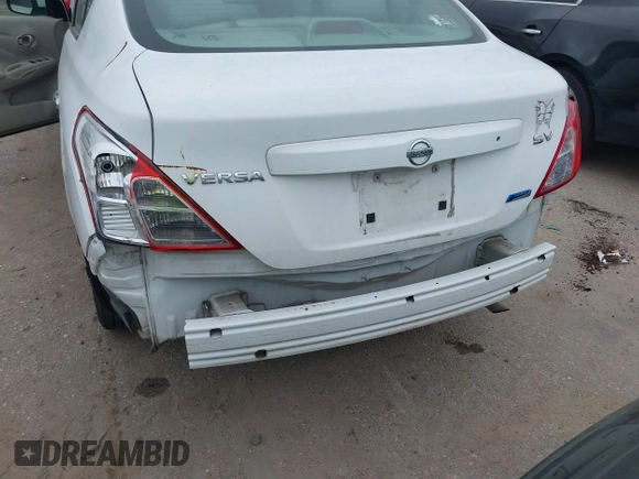 2012 Nissan Versa SL with VIN 3N1CN7AP0CL812640, listed as a IAAI auction lot 41896824 with 203,276 mi miles. Bid and sale history available at carsss.com. Image 6.