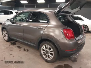 2016 FIAT 500X Easy с VIN ZFBCFXBT0GP338651, выставлен на аукционе IAAI как лот 41930907 с пробегом 84 900 миль миль и . История ставок и продаж доступна на DreamBid. Изображение 3.