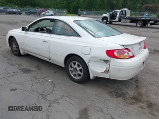 2002 Toyota Solara SE z VIN 2T1CE22P82C012944, wystawiony jako IAAI lot #42372462 z przebiegiem 220 126 mil mil oraz . Historia ofert i sprzedaży dostępna na DreamBid. Obrazek 3.
