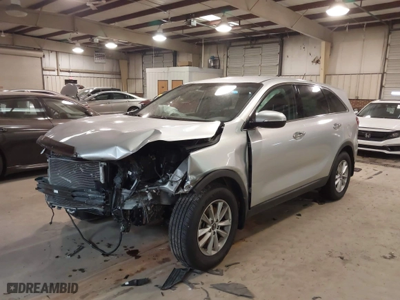 2020 Kia Sorento L with VIN 5XYPG4A37LG652560, listed as a IAAI auction lot 41317950 with 96,758 mi miles. Bid and sale history available at carsss.com. Image 17.