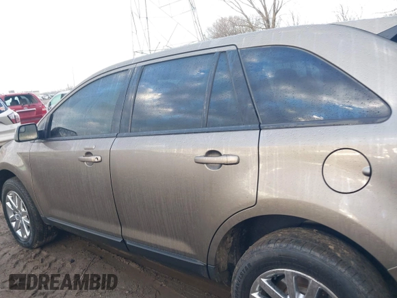 2013 Ford Edge SEL with VIN 2FMDK3JC3DBC84682, listed as a IAAI auction lot 41662744 with 176,292 mi miles. Bid and sale history available at carsss.com. Image 14.
