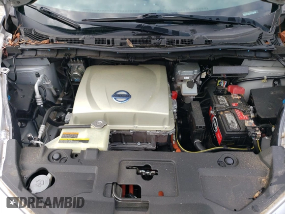 2015 Nissan LEAF SV with VIN 1N4AZ0CPXFC301438, listed as a Copart auction lot 67907973 with 91,132 mi miles. Bid and sale history available at carsss.com. Image 11.