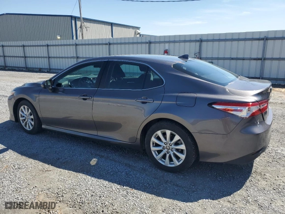 2020 Toyota Camry LE with VIN 4T1C11AK9LU994091, listed as a Copart auction lot 50620785 with 80,512 mi miles and Salvage Title. Bid and sale history available at carsss.com. Image 2.