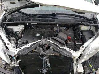 2018 Toyota Sienna XLE with VIN 5TDDZ3DC5JS194553, listed as a Copart auction lot 46648255 with 68,445 mi miles and Salvage Title. Bid and sale history available at carsss.com. Image 12.