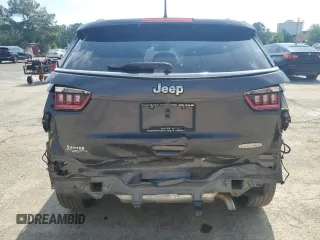 2020 Jeep Compass Latitude z VIN 3C4NJCBB2LT247031, wystawiony jako Copart lot #54294465 z przebiegiem 60 697 mil mil oraz Szkoda całkowita • Salvage title. Historia ofert i sprzedaży dostępna na DreamBid. Obrazek 6.