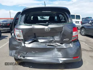 2008 Scion xD with VIN JTKKU10498J025371, listed as a IAAI auction lot 42018309 with 90,192 mi miles. Bid and sale history available at carsss.com. Image 16.