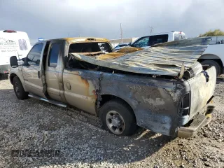2001 Ford Super Duty F-250 XL with VIN 1FTNX20F51EB97334, listed as a Copart auction lot 78642094 with 226,311 mi miles and Salvage Title. Bid and sale history available at carsss.com. Image 2.