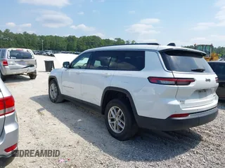 2023 Jeep Grand Cherokee Altitude с VIN 1C4RJJAG3P8856636, выставлен на аукционе IAAI как лот 42185485 с пробегом 44 874 миль миль и . История ставок и продаж доступна на DreamBid. Изображение 3.