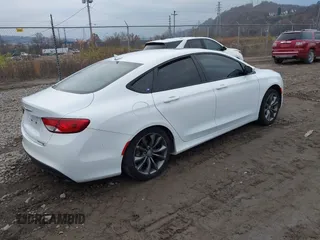 2016 Chrysler 200 S with VIN 1C3CCCBB4GN149792, listed as a IAAI auction lot 40886443 with 106,473 mi miles and . Bid and sale history available at carsss.com. Image 4.