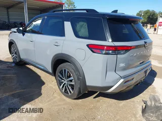 2024 Nissan Pathfinder Platinum with VIN 5N1DR3DGXRC287919, listed as a IAAI auction lot 41205545 with 8,100 mi miles. Bid and sale history available at carsss.com. Image 3.